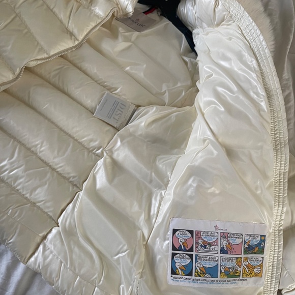 Badyf Hooded Down Jacket - Picture 3 of 10